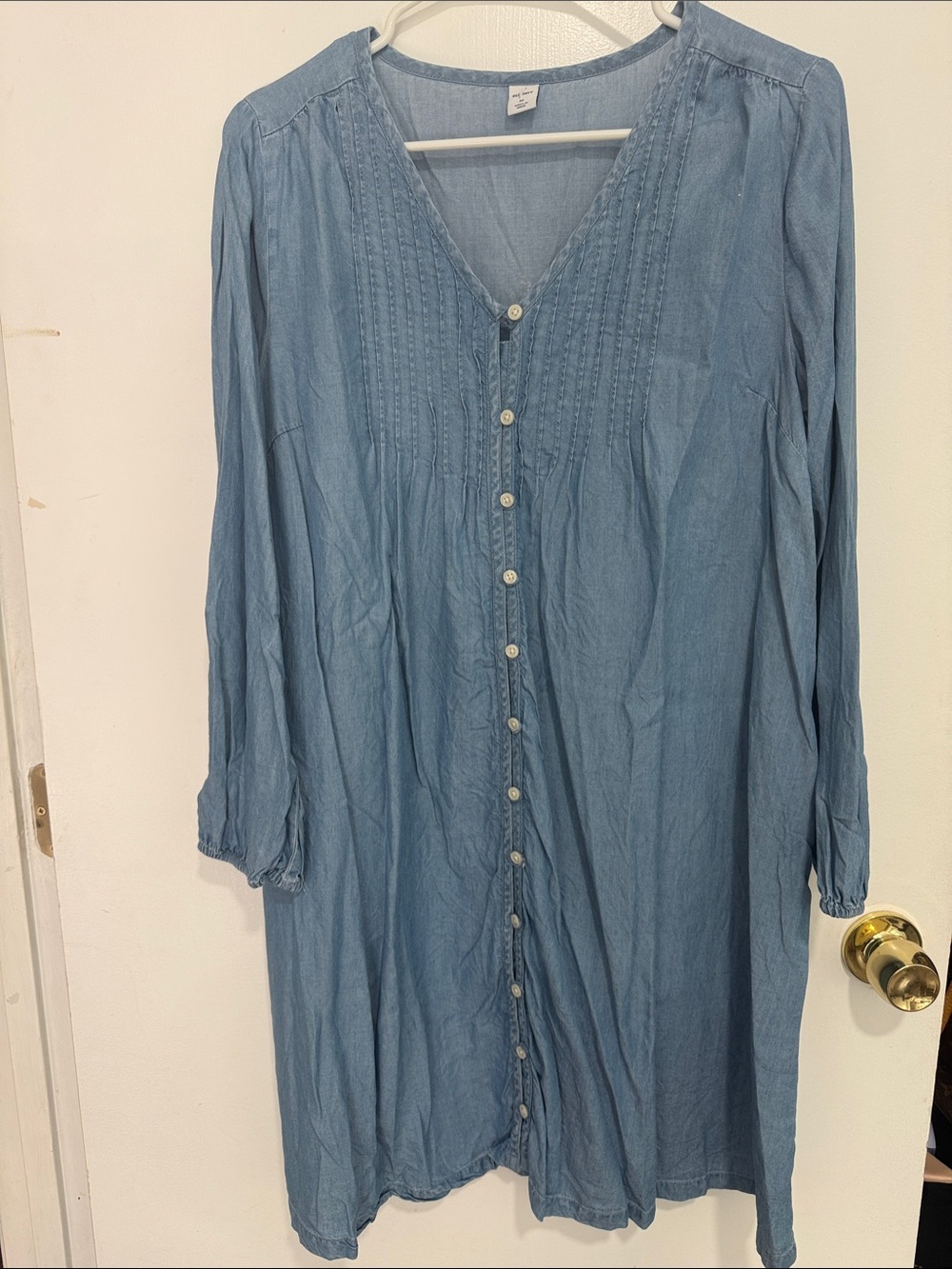 Old Navy Light Blue Long-Sleeve Button-Front Dress